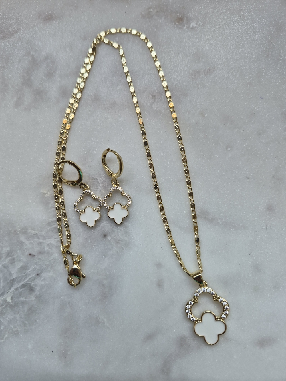 White Clover Pendant Necklace & Earring Set